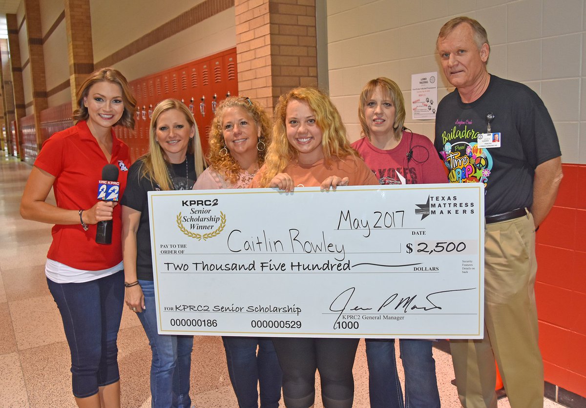 CyFairISD's tweet photo. .@langhamcreekhs senior wins CFISD's third @KPRC2 Senior Scholarship | https://t.co/8AdJvMFcQC https://t.co/BVYOKH6mwf