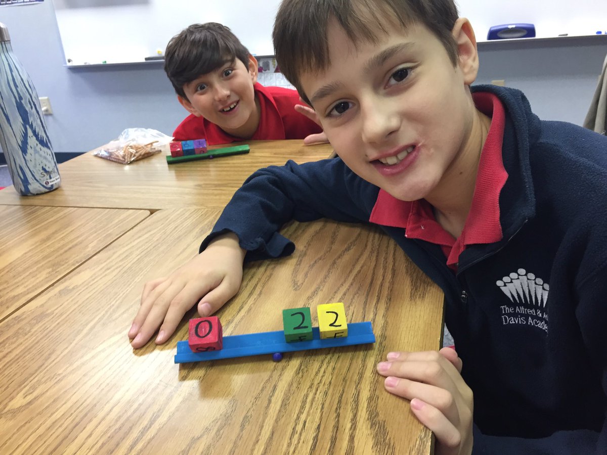 Today, on the 22nd day of the Omer 4D completed their own set of Omer blocks. #omerblocks #jewishmakerspace #Davis4