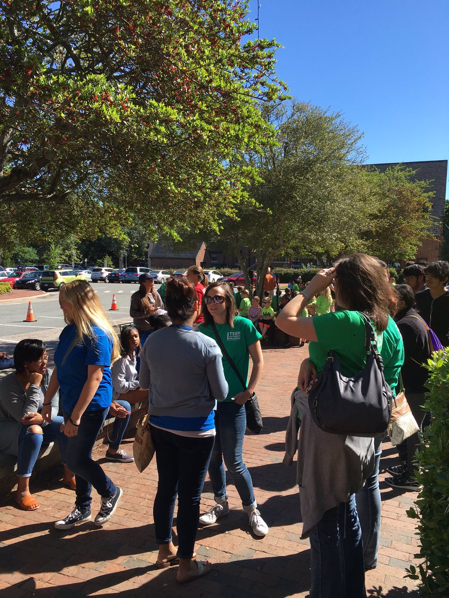 avidlchs's tweet photo. TOPS /AVID at UNC Chapel Hill https://t.co/Vr72U6QJz0