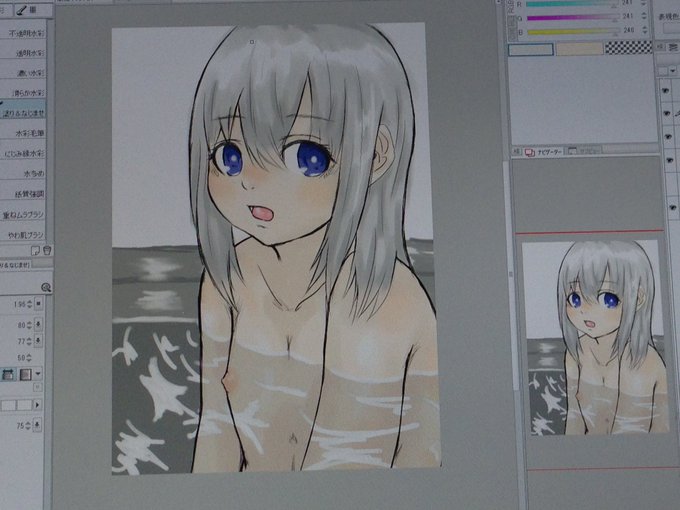 風呂場の背景で無事死亡
水面ってどう描くンゴ?? 