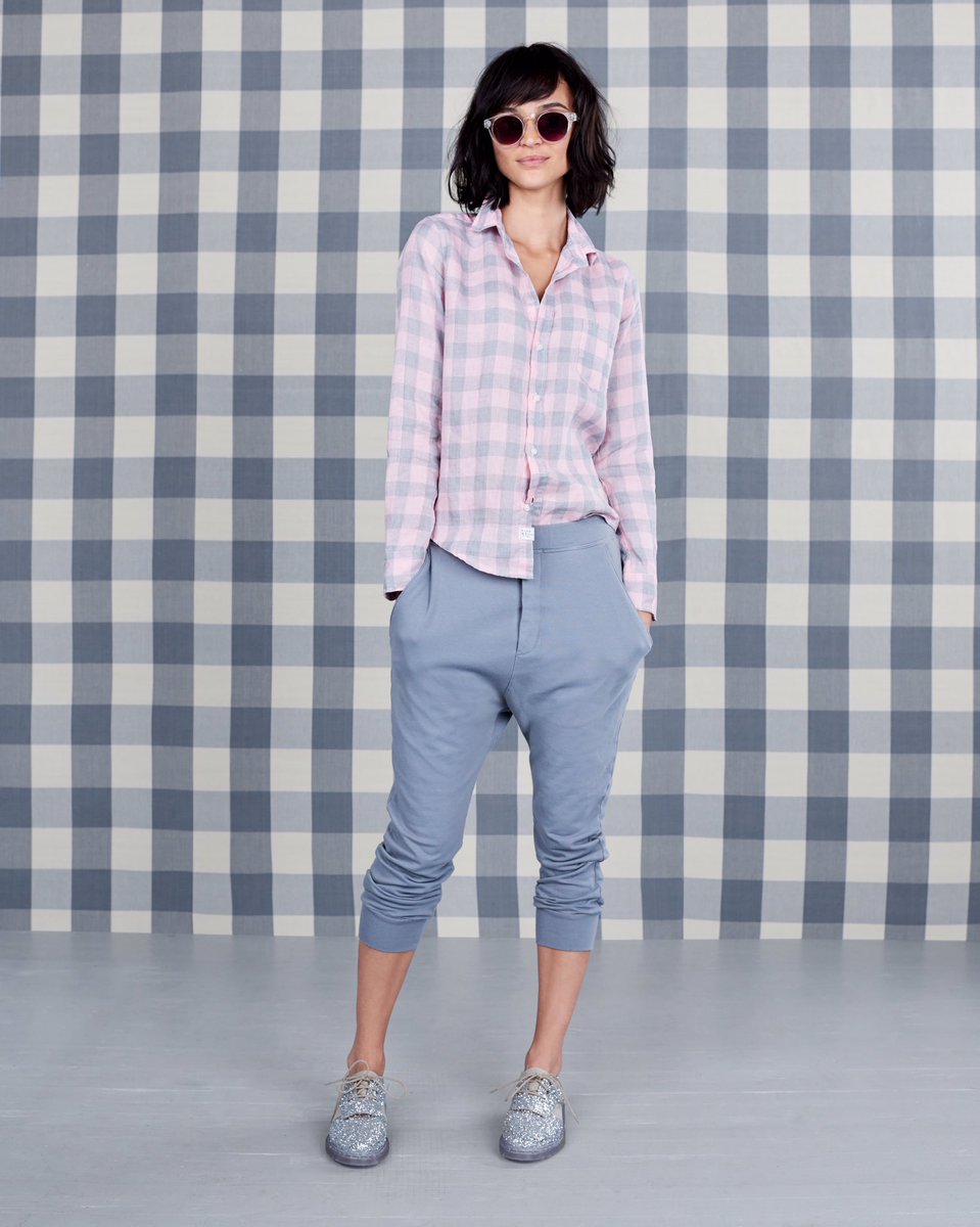 Girl, give linen shade. 💁🏼💕
Find our classic Barry in Light Pink &amp; Gray Check, Italian Linen (LPGL) now online.