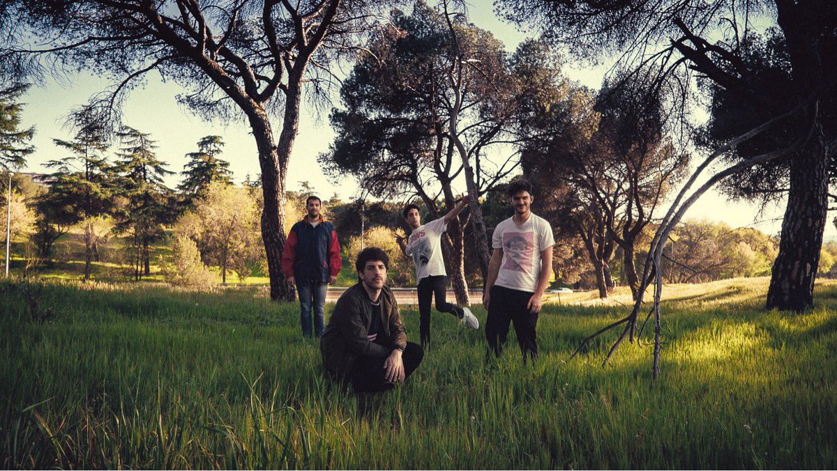 Este viernes con:
🍔🍔<a href="/nohaydolor_band/">NoHayDolor_band</a> 🍔🍔
🍕🍕@Garage_Players🍕🍕

En:
🖤🖤<a href="/wurlitzerballro/">Wurlitzer Ballroom</a> 🖤🖤
Pic: <a href="/Pabloaredo/">pabloaredo</a>