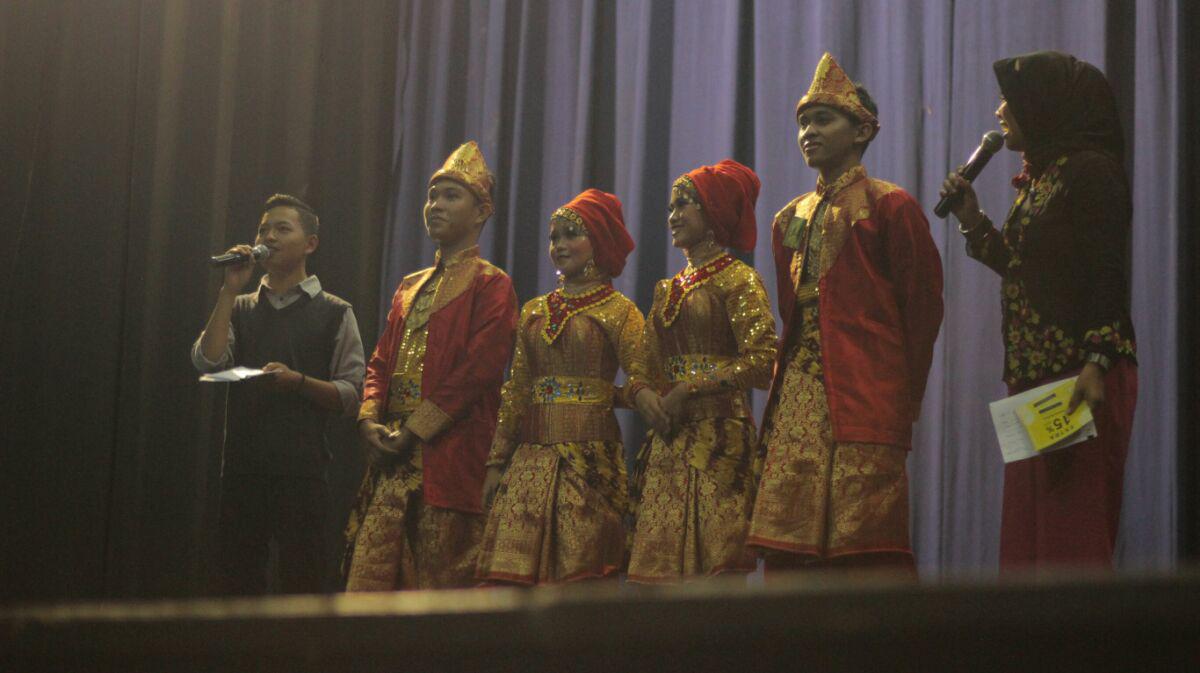 [Berita Kampus] Lestarikan Budaya Lewat Event CDAC | Selengkapnya... lpmlimas.com/lestarikan-bud…