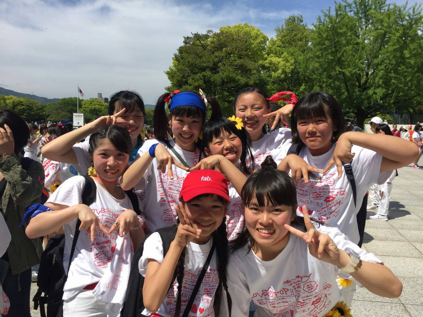 まーみん Dope 5 3 みーんないい顔 ディズニーライブも大成功 フラワーフェスティバル パレードも大成功 みんなキラキラしてた 広島 ダンスポート Flex ディズニー 一日充実 T Co Urlzwfkpg3 Twitter