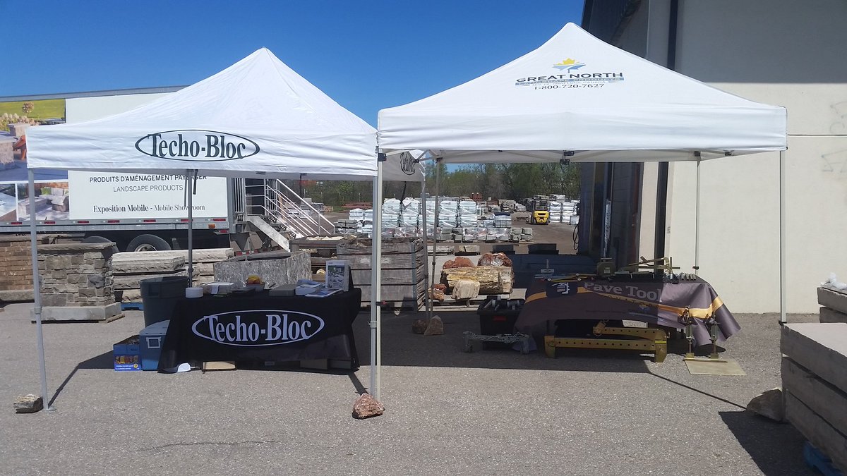 SnapedgeCanada's tweet image. @GrandRiverStone Kitchener. Techo Pit Stop. Come see our tool and paver line up. #whyihardscape #pavetool #snapedge
