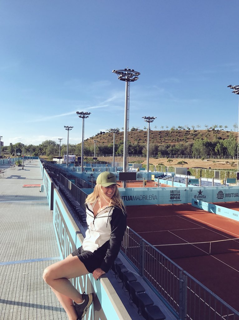 ELINA SVITOLINA - Página 6 C-6_4qOXoAohXHS