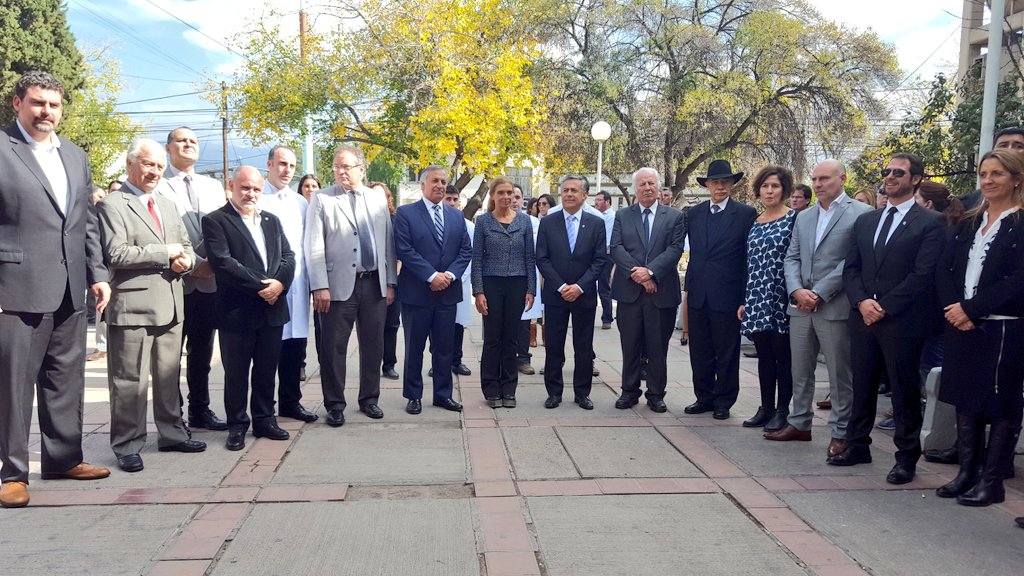 alfredocornejo's tweet photo. #Ahora Inauguramos el Registro Provincial de Huellas Genéticas Digitalizadas y el nuevo Laboratorio de Genética Forense. https://t.co/qj83b6Y5cJ