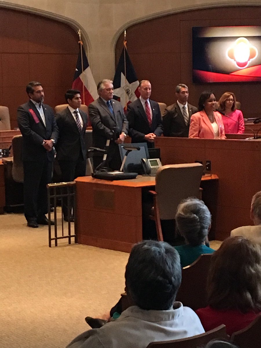 RobertoTrevino_'s tweet photo. I am so grateful for all the good our seniors do locally. Keep up the great work! #OlderAmericansMonth https://t.co/e2hwCFbAHc