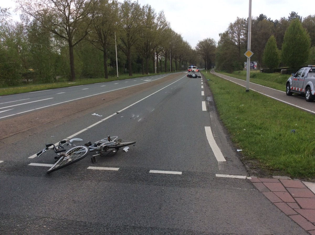 RWSverkeersinfo's tweet photo. De #N631 Oosterhout-Rijen is dicht tussen de #N282 naar Tilburg/Breda en de aansluiting met de A27 (afr. Oosterhout-Zuid) Foto: @WIS_KeesJan https://t.co/gpv2OYN7N3