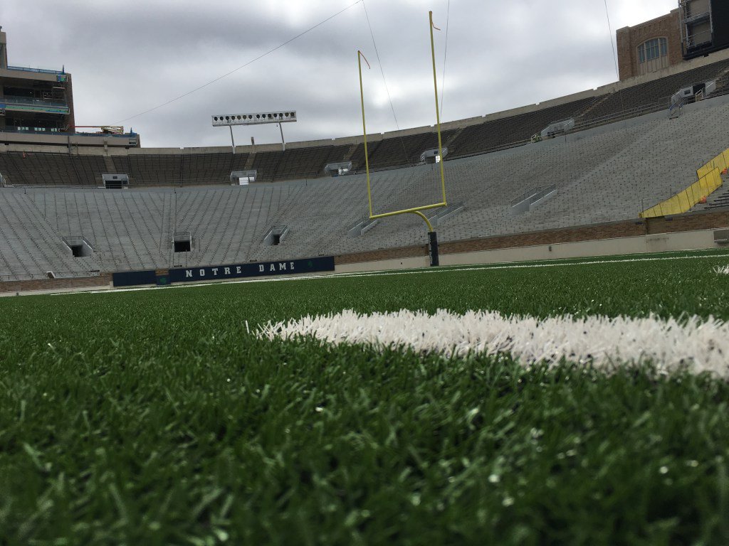 khiggin5's tweet photo. The Campus Crossroads Project Attempts to Unify the Notre Dame Community https://t.co/TH24eFez56 https://t.co/Yep8Xp0E7m