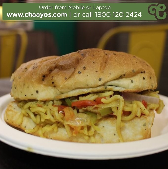 Chaayos's tweet photo. A treat for Sandwich lovers &amp; a heaven for Maggi enthusiasts,our 2 Minute Sandwich gives u the best of both the world!😍
#experimentswithchai https://t.co/NvEtlJpkXj