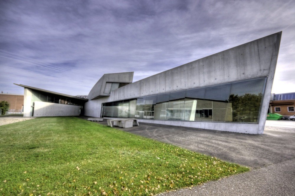designarch2016's tweet photo. 1001 buildings you must see before you die:Trinational Environmental Center - Weil am Rhein, Germany https://t.co/j6IxALvPSv