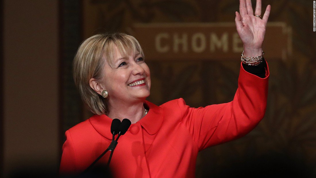 DisavowTrump20's tweet image. It took Comey, Wikileaks, and Russia to bring Hillary Clinton down--and she still won the popular vote! RETWEET if you are still with her!