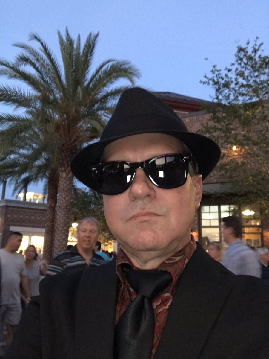 Gorby1's tweet image. #dapperdayspring2017 @AgentWKS