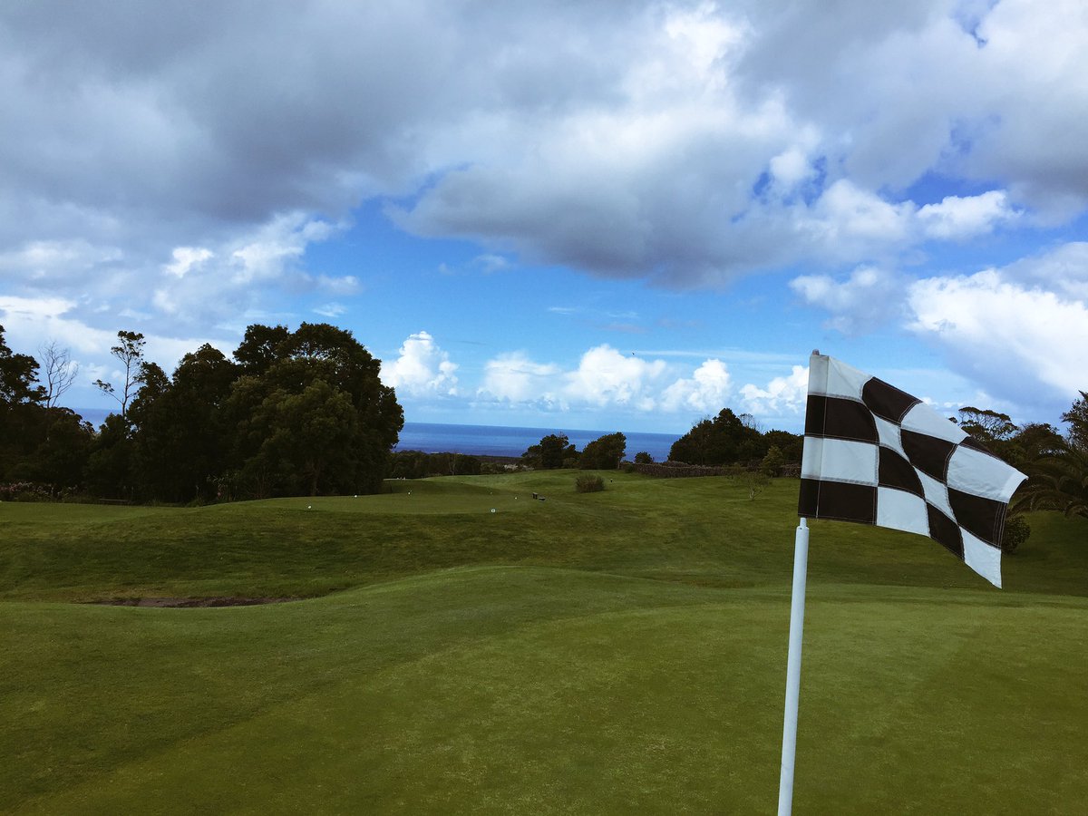 CoachLockey's tweet photo. Great couple of days playing Batalha Golf Course ..... such amazing views everywhere you look #BallCount #Incidents https://t.co/Wlgy0UdXLe