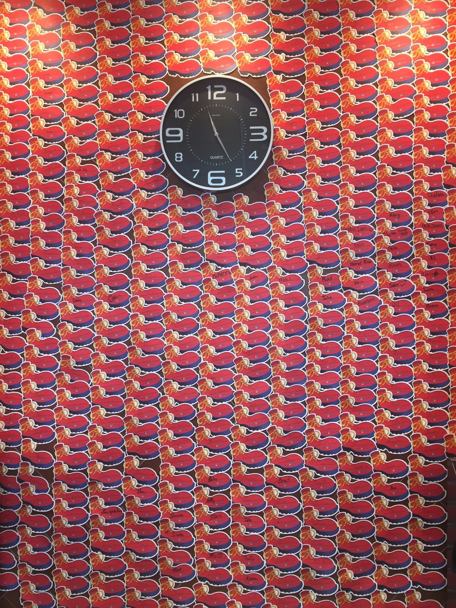 Great to see such amazing support at <a href="/McD_Canada/">McDonalds Canada</a> #Abbotsford McCallum location. It's almost lunchtime-stop by &amp; visit this hardworking crew!