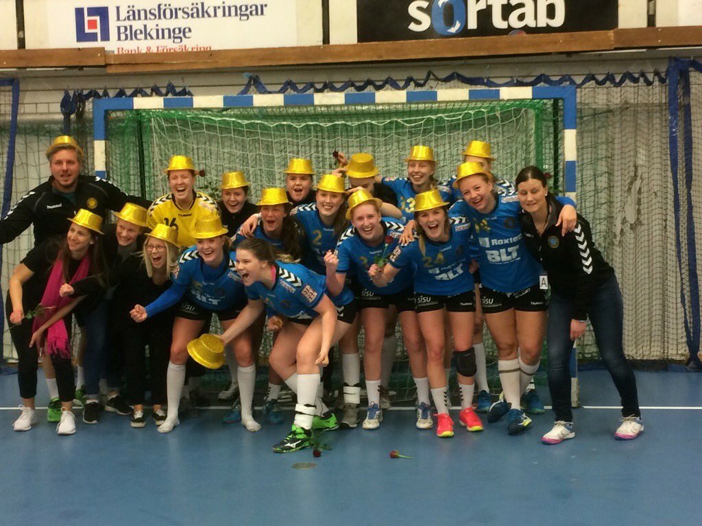 Blekinge har ett div1-lag i handboll på damsidan! Härligt! <a href="/SmBlHandboll/">Småland-Blekinge HF</a>