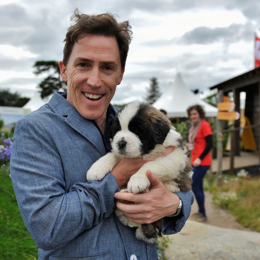 Happy birthday to the always hilarious Rob Brydon, MBE!   