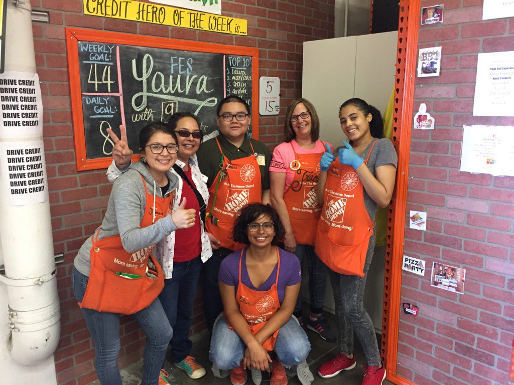 Laura_FES_1017's tweet photo. Shout out to 1017 2nd week making Credit. Awesome job thank you pro special services and specialty for helping us out https://t.co/jBsf1sBsYQ