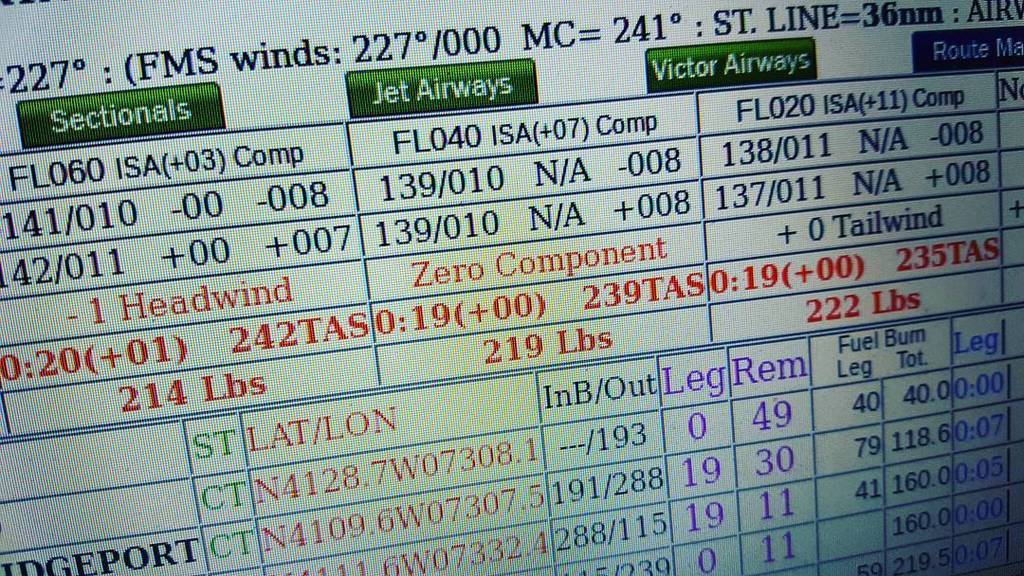 P1L0T's tweet image. Should I not pick the #divideByZero altitude? #callingAllPilots #adviceHere ift.tt/2p79R7N