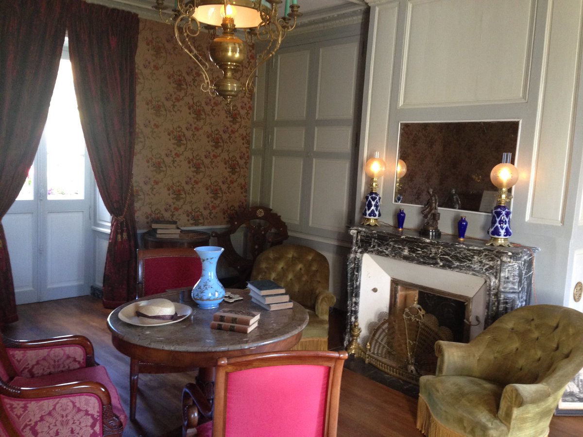 Une petite incursion dans le salon des Colette.