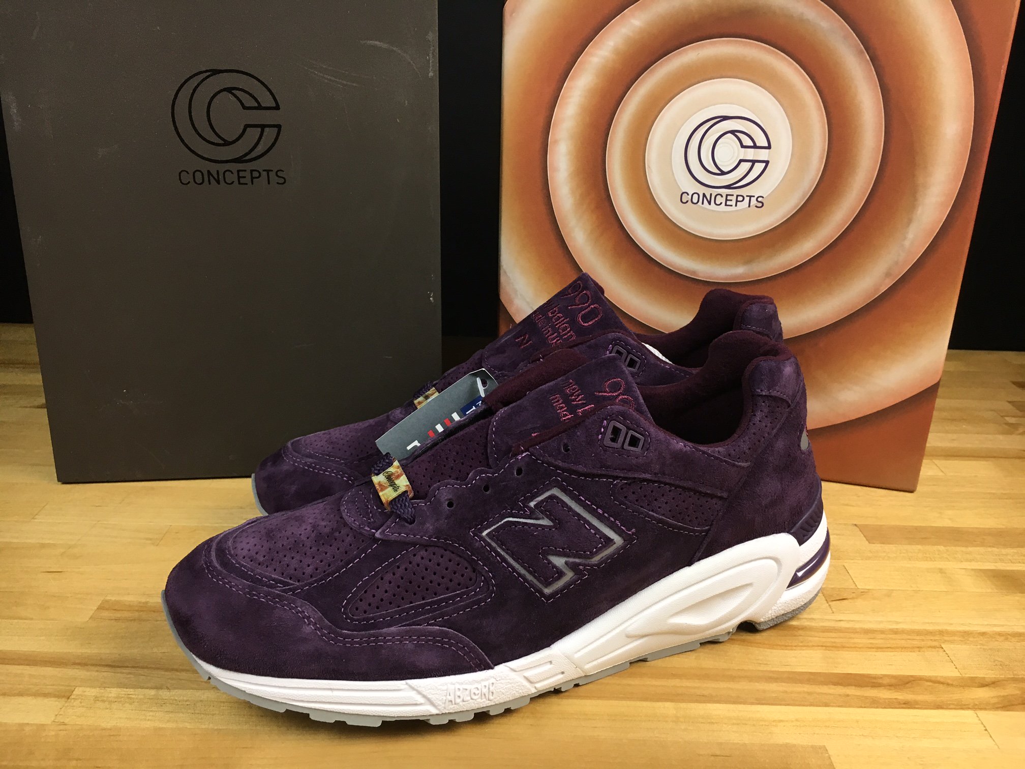 new balance 990v2 concepts tyrian