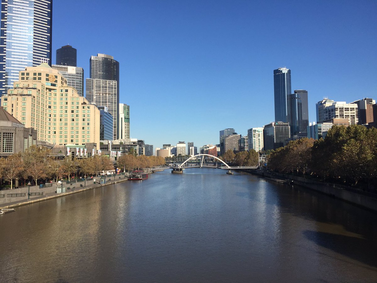 Beautiful autumn day in Melbourne. Looking forward to another great day @ArtsLearnFest #unlimitedimagination #artslearningfestival