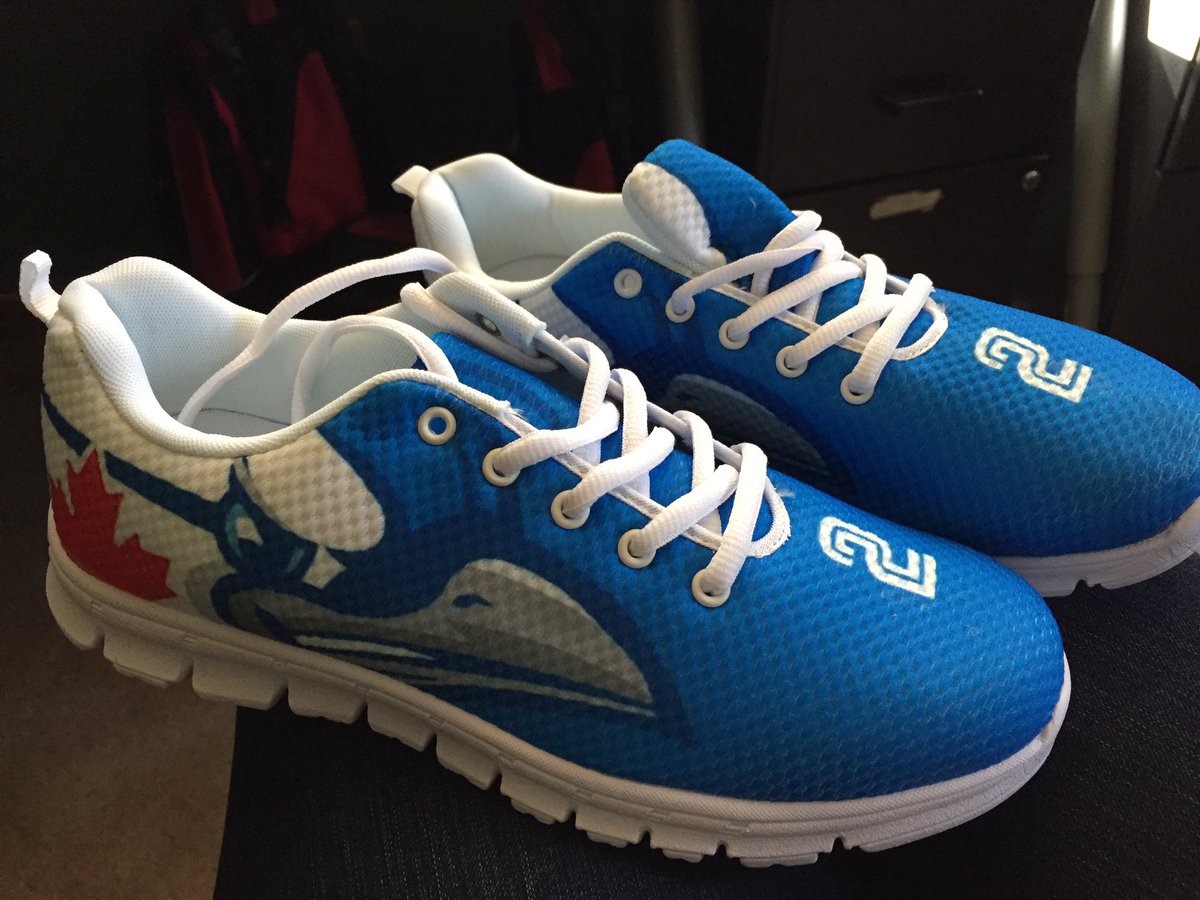 VRR78's tweet image. New shoes should bring good things @bluejays #LetsRise #troytulowitzki