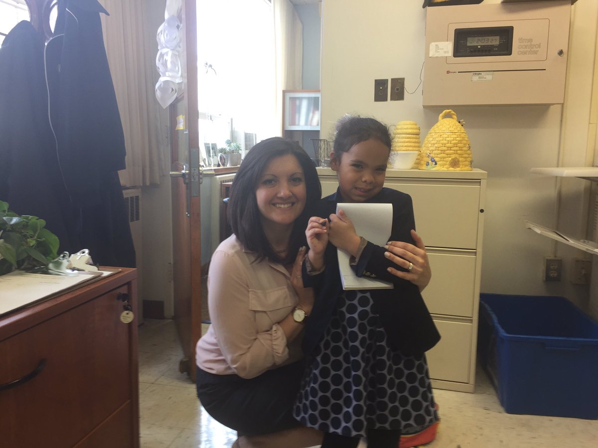 bugbeebees's tweet photo. Thank you Nicole for your hard work as Principal for a Day! You did an excellent job making sure we all did our Bugbee Best! https://t.co/vbsGkeIkSC