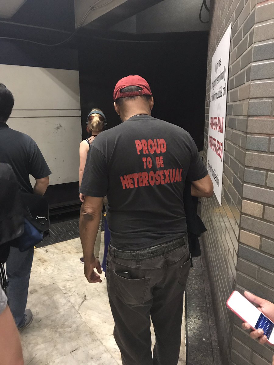 BARTlifeMusings's tweet photo. Seen at Civic Center station... um, congrats? 😳douchebag. #BARTshade #BARTlife https://t.co/9uV7sAb3VD