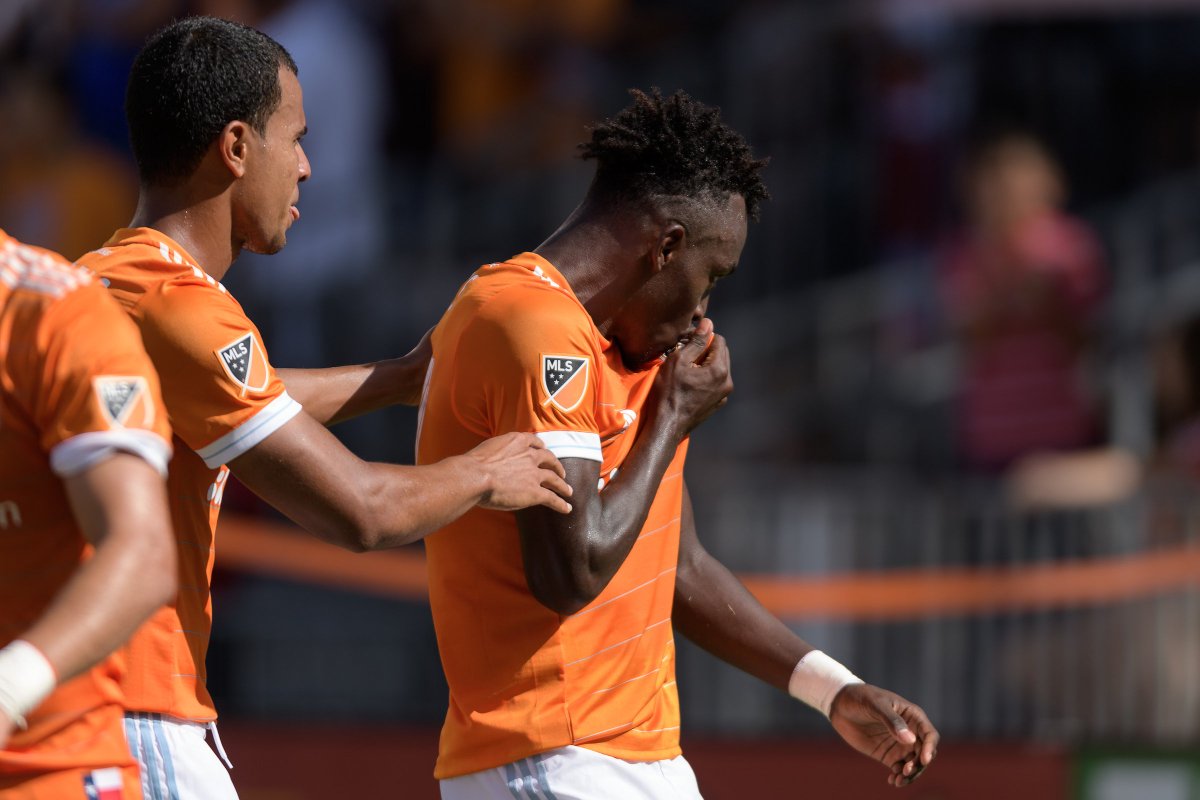 Much love, H-Town 😘  See y'all Saturday: housoc.cr/QGtR30bpKXu #HOUvORL https://t.co/ppdDXN1Lti