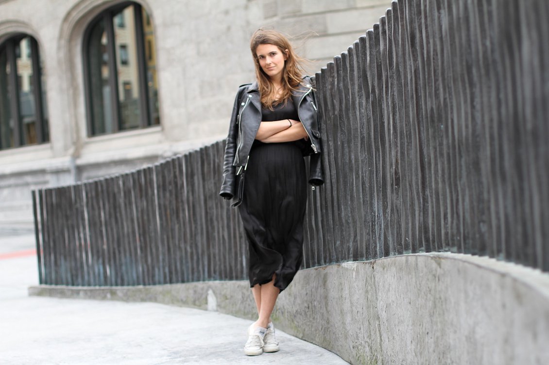 TotallyFabus's tweet image. Top 5 Stylish Women Sneaker Trends 2017. goo.gl/6zf268
#Fashion #Boots #enjoying #Love #Sneakers #TotallyFab #comfortable