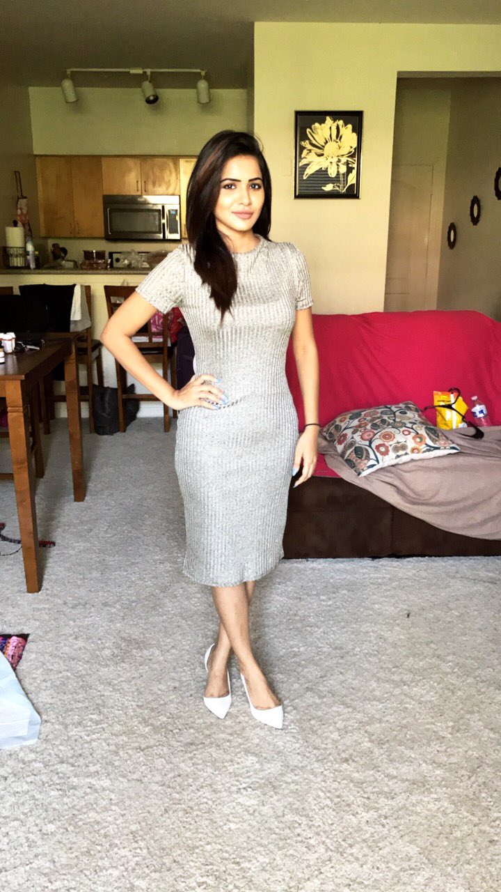 C-9Q9BhV0AA7_gB.jpg:large