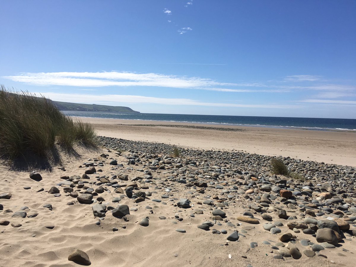 Worth the 87mile drive for 6 hours. Been visiting this place for 19 yrs and will never tire of its beauty. #barmouth #beach #wales #saturday