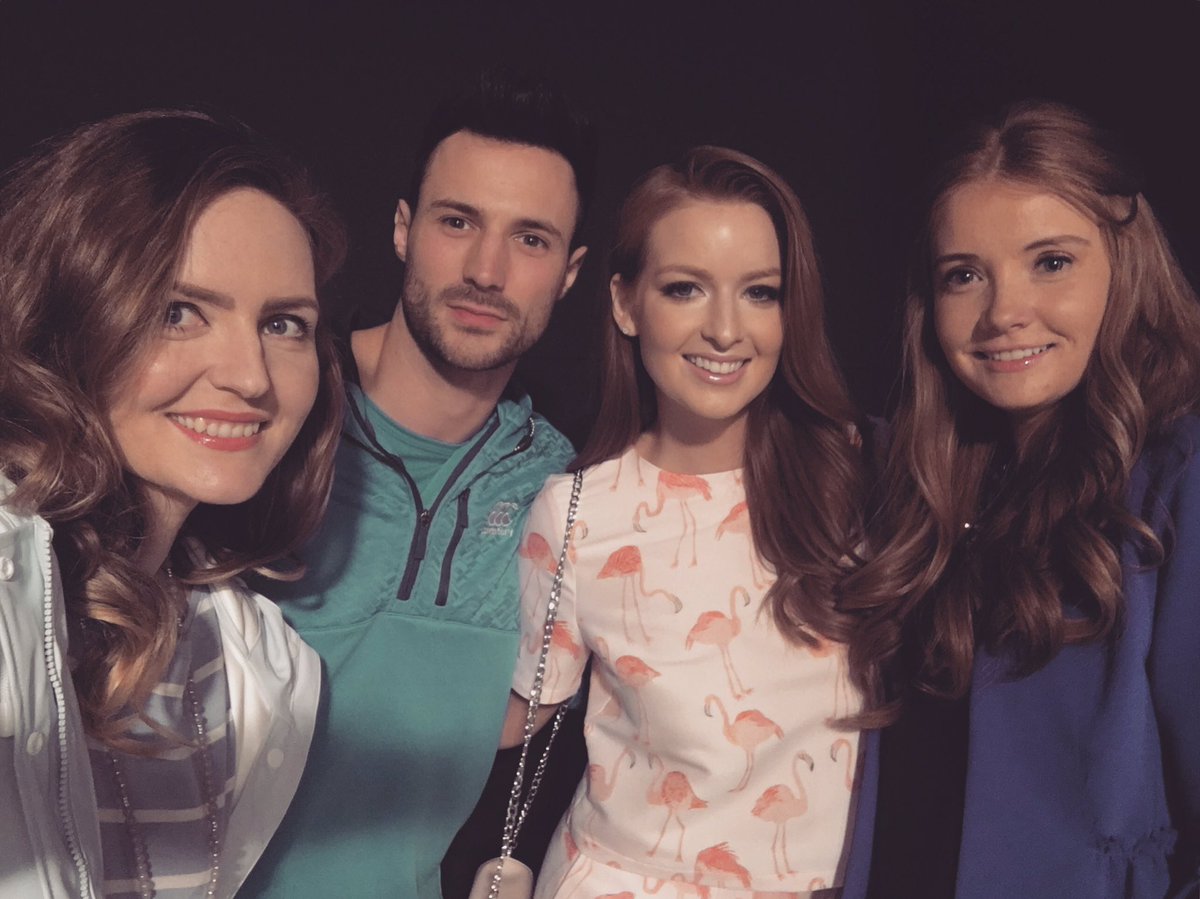 Miss Curvy tweet media