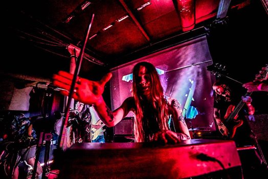 Flowers Must Die <a href="/FlowersDaun/">Flowers Must Die</a> Fever Dream <a href="/FeverDreamBand/">FEVER DREAM</a> Jimmy Martin at <a href="/ShacklewellArms/">The Shacklewell Arms</a> looms 26/4 wegottickets.com/event/391934 just £8 adv.