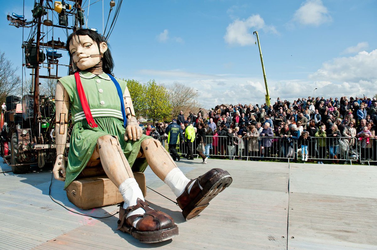 CultureLPool's tweet image. WOW 5yrs ago today we brought our #giant friends to Liverpool with @royaldeluxe1 for @GiantSpectacle do you have a favourite memory? #giants