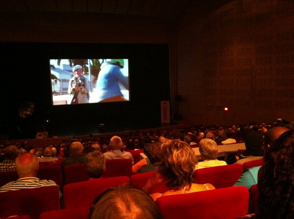 rfeb's tweet photo. @Canon_SA massive turnout at free canon workshop #CapeTown #cticc #rogerMachin https://t.co/Fy8xN0L9d2