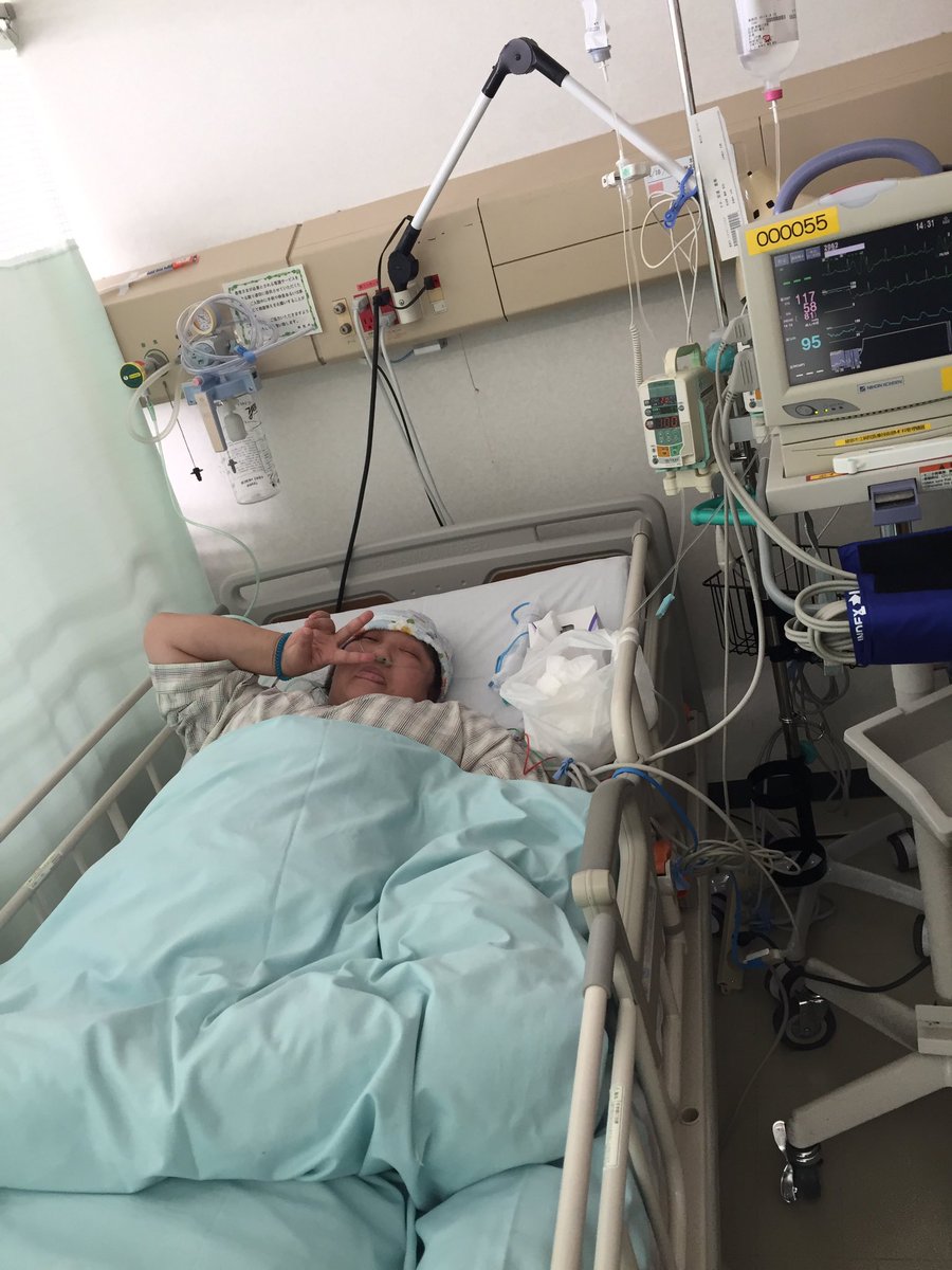 Megunyan Ssc 一生一瞬フォト 1 11手術をしました 乳がんの告知を受け この手術までに抗がん剤をしました 髪の毛もなくなって 副作用で寝込んで やっと放射線治療も終了 でも 色んな人に支えられてここにいられる幸せ 再発しないことを願って