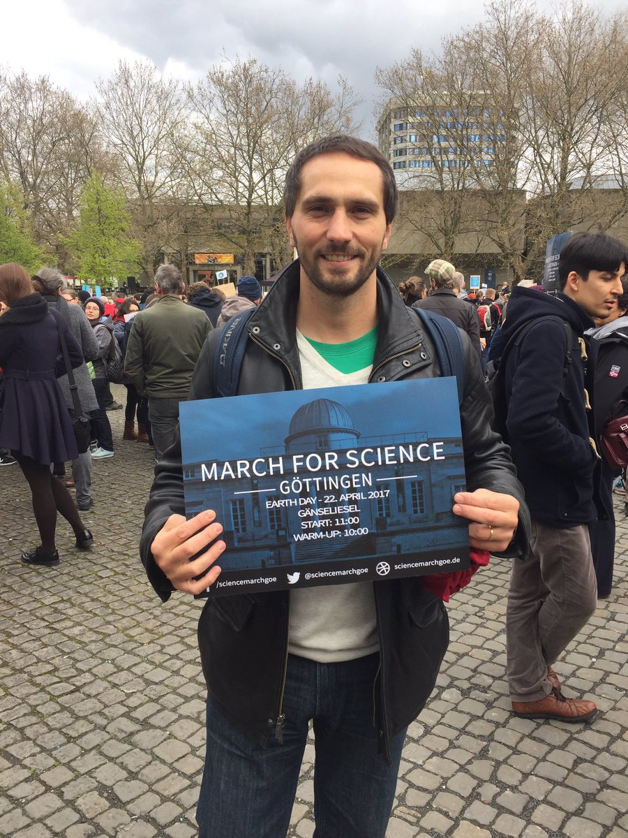 sebariera's tweet image. @uniGoettingen present #March4Science #Göttingen #marchforscience #marchforscienceGER @ScienceMarchGoe