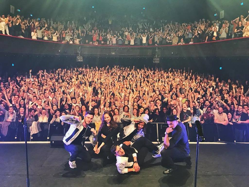 JabberwockYou's tweet photo. ❤️💥 @olympiahall 💥❤️
Beaucoup trop d'amour hier soir, on en a pris plein les yeux ! 
Merci pour votre soutien, mer… https://t.co/CEb65CRQk9 https://t.co/YTwkI8L4UL