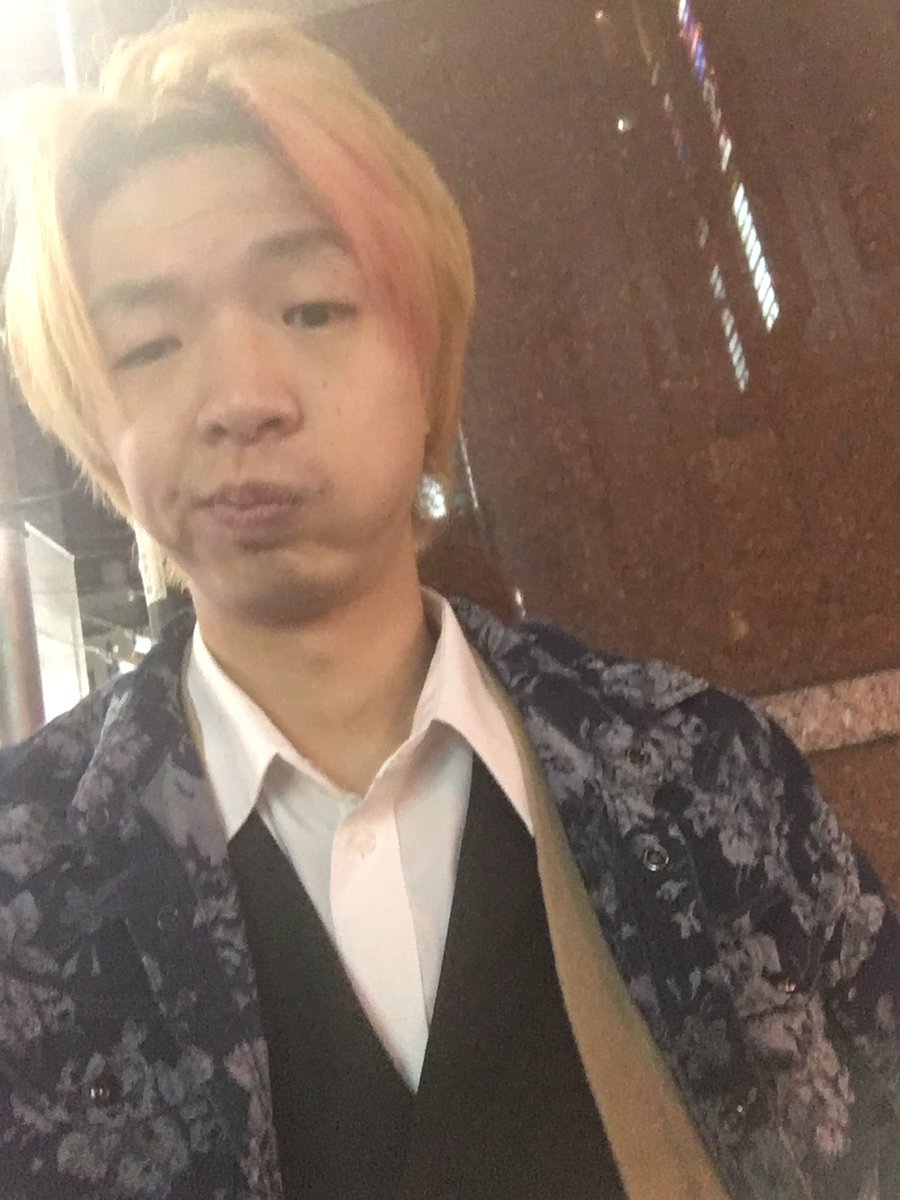 すみす Youtubeゲーム実況 配信 A Twitteren マネージャーからチャラい高校生と言われました 見た目チャラ男すみすです 尚且つ まだ高校生もいけてるみたいです まだ若々しいと思っていいんでしょうか 良いなら自信持っときます笑 Bar Saba 今日も営業中です W すみす Youtubeゲーム実況 配信 A Twitteren マネージャーからチャラい高校生と言われました 見た目チャラ男すみすです 尚且つ まだ高校生もいけてるみたいです まだ若々しいと思っていいんでしょうか 良いなら自信持っときます笑 Bar Saba 今日も営業中です W