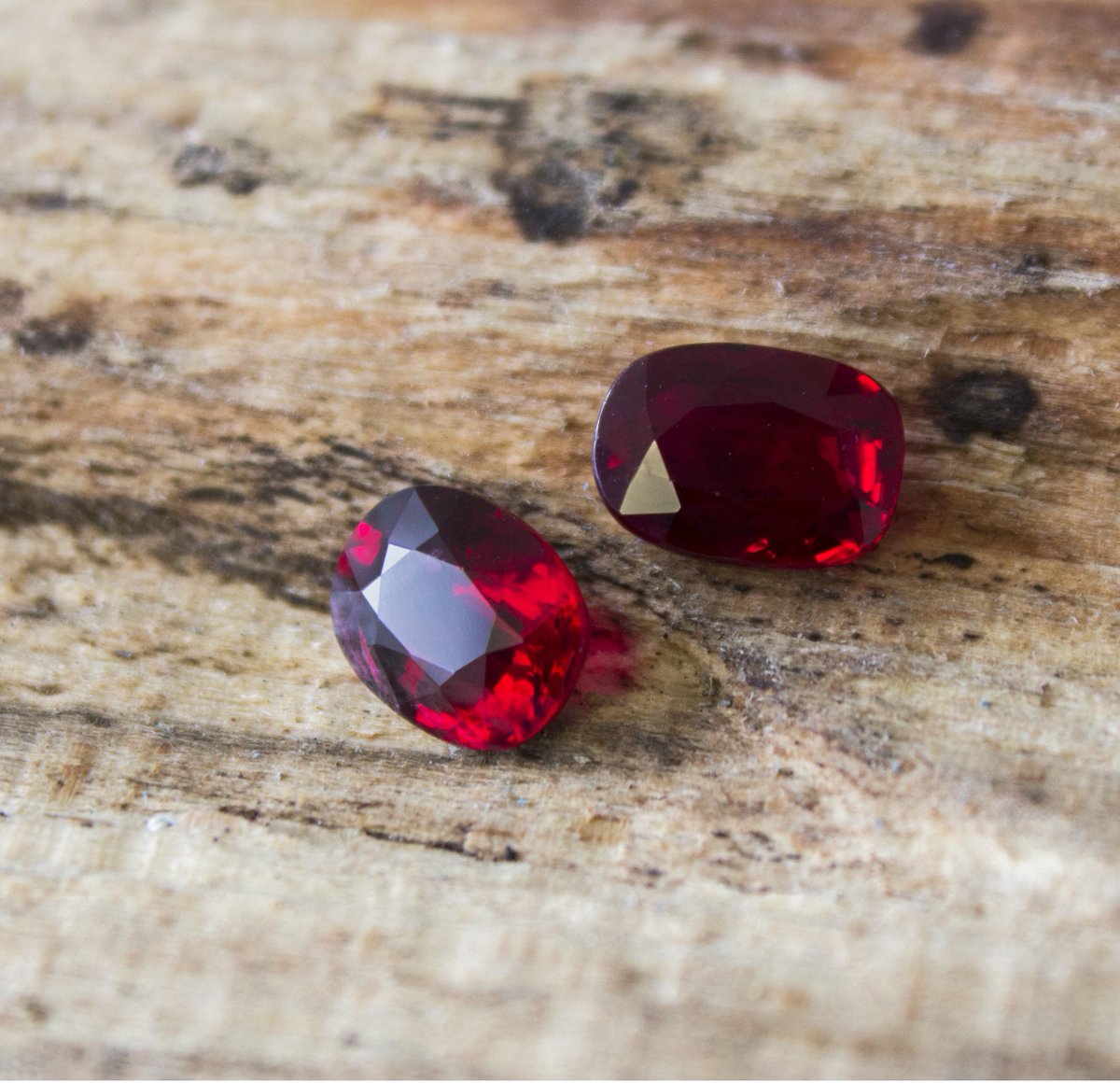HaruniFineGems's tweet photo. Did you know that the word ruby comes from the Latin rubens which means red? #rubyfacts #thegembank https://t.co/kwrxHHzISX