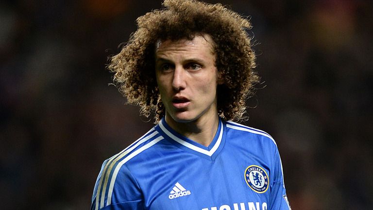 Happy birthday David Luiz! The most expensive defender in football history.. 