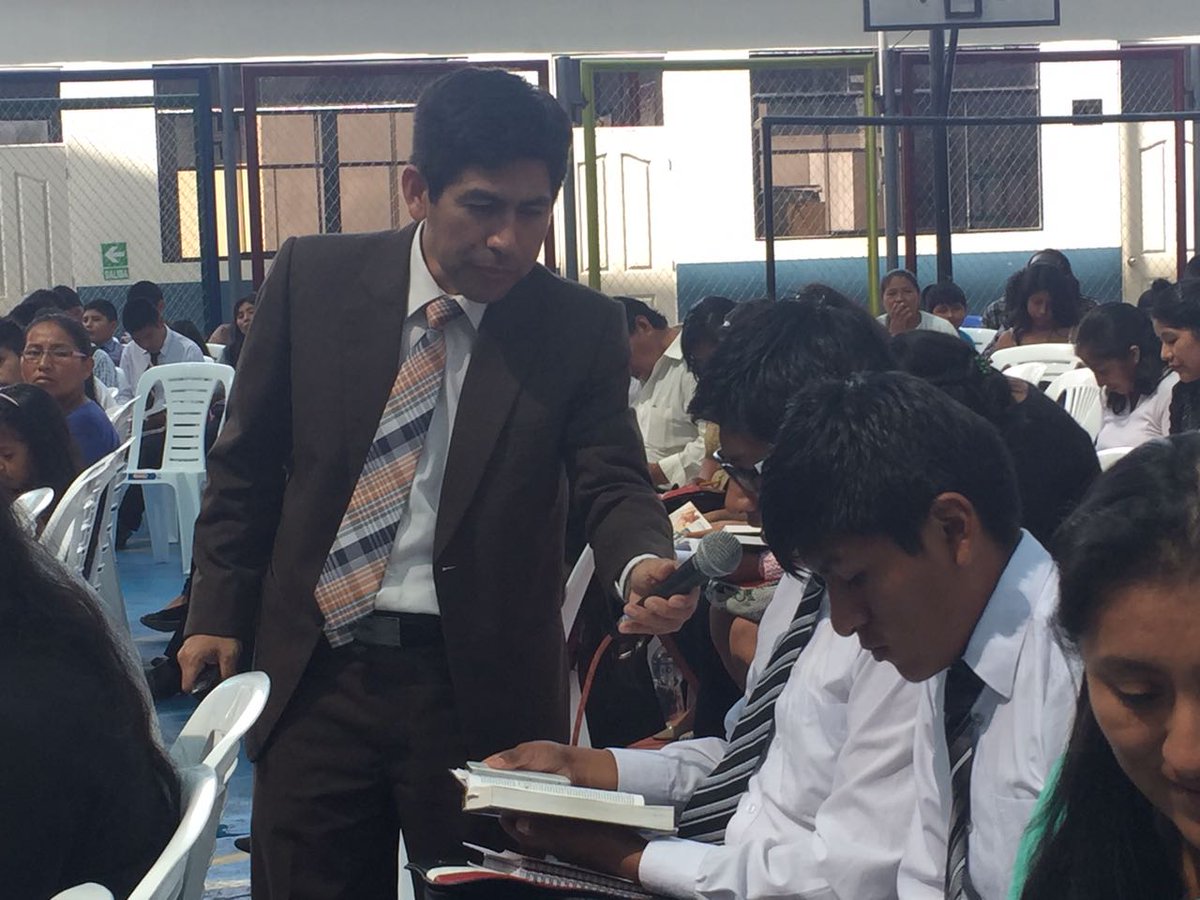 JeremySV1's tweet photo. Seminario para los nuevos discípulos en Tacna. @elardcabrera  @EDINSONVASQUEZ @HeyssenCordero @JOELGUIMAC @AdventistasMPS @R_MonteroG https://t.co/zFlAuafgFQ