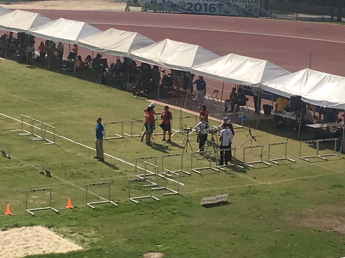 Medalla 🥇 también para #Mexico en equipos femenil y varonil. <a href="/marianavitia/">Mariana Avitia OLY</a> <a href="/cuerdarosa/">Aída N. Román Arroyo</a> <a href="/GABRiELABAYARDO/">Gabriela Bayardo</a> <a href="/e_boardman/">ernesto boardman</a> <a href="/jreneserrano/">J. René Serrano OLY</a> Tapia