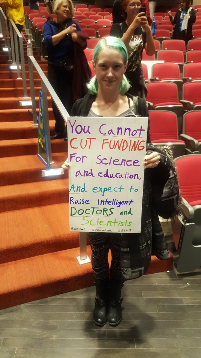 ScienceMarchNWA's tweet image. More amazing signs and outfits for the March for Science. Why do you march?
#NWAMarchOfScience