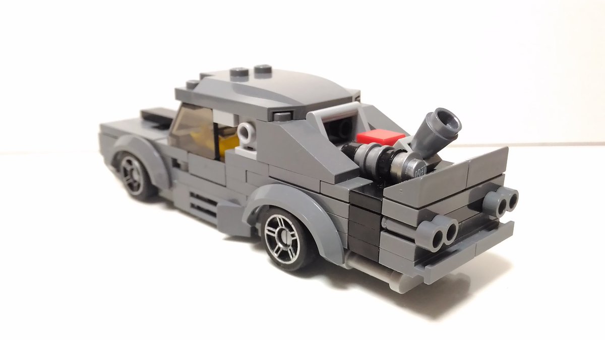最澄 あんまりワイルドスピード最新作 アイスブレイク が楽しみなんで 映画公開前ですが作っちゃいました 劇中車 ドムのアイスチャージャーです 低いスタイリング リアのジェットエンジンの雰囲気を出せるよう頑張りました Lego 4wlc ワイスピ