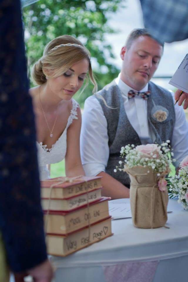 PCmakeup's tweet image. Beautiful bridal #makeup for fabulous bride Zoe ♡ Happy brides are my business ♡ Great results time after time using @AirbaseMakeUp