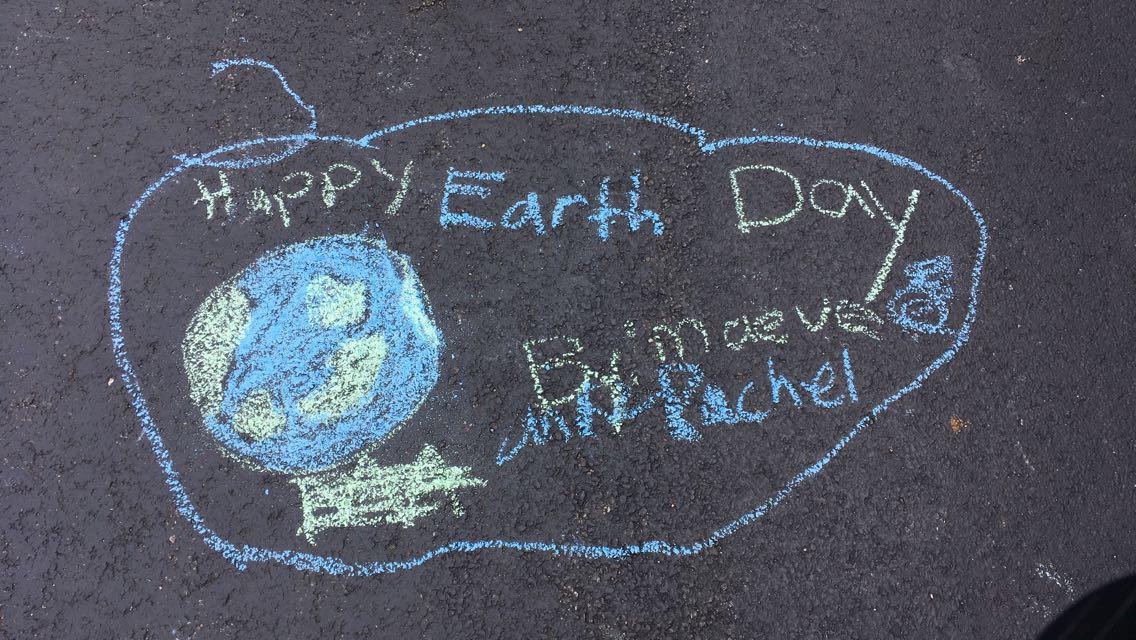 Mshoy4th's tweet photo. Happy Earth Day! @WesternAve161 https://t.co/bXJvcrbo1T
